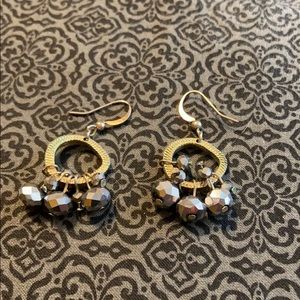Dangling earrings with gray beads
